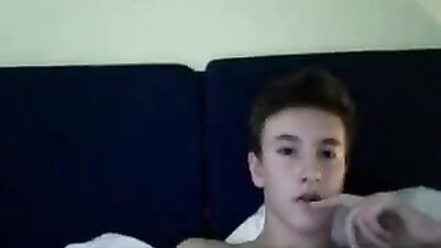 Amateur Cum Shots Handjob Cam: A Gay Porn Video That Will Leave You Breathless!