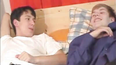 Gay Porn Adventures: Ivan and Giulianos Amateur Bliss