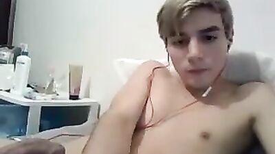 Young Amateur Solo - A Hot New Find!