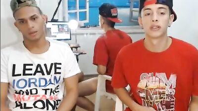 Gay Porn Cumshots Amateurs - Cam 7704: One-Click Handjobs!