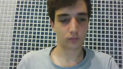 Hands-on Cumshot Amateurs: A New Twist on Cam 7710!