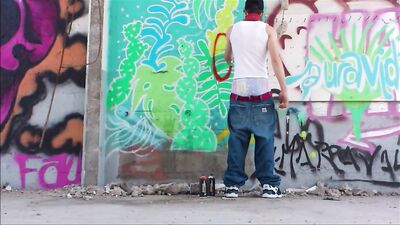 Outdoor Tagging Sagging Shoes Porn!