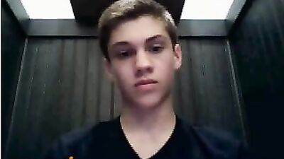 Gay Porn Star: The Amateur Jesus (18yo)