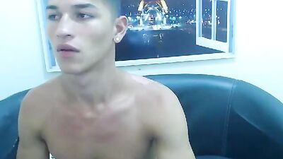 Latino Amature Muscle Boys Cam: A Journey of Passion and Desire