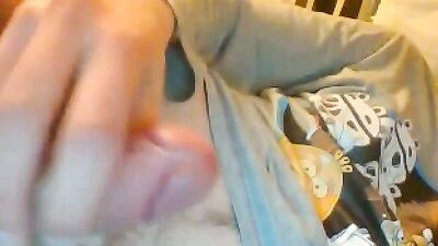 Young Amateurs Cumshot Handjob Delights - Cam 7788