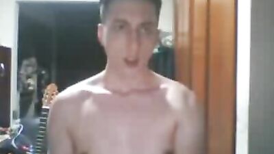 Brazilian White Boy Handjob Amateurs: Loiro Brasileiro!