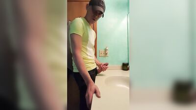 Young Boys Hand-Job Adventure: Exploring Big Cocks & Fun!