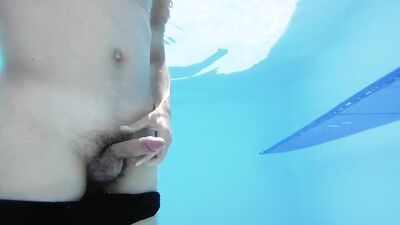 Public Outside Handjob Amateurs: A Cam 7813 Adventure!