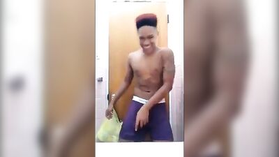 Getting Down with Head Game - Amateur Black Fetish