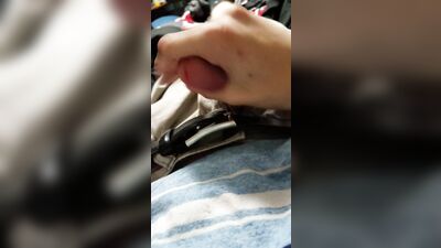 Jerking off in my shorts - The Ultimate Handjob Experience!