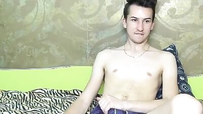 Young Romanian Webcam Hunk - Amateur Solo Show!