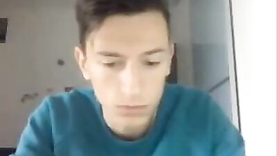 Young Lust: Amateur Cum Shots and Handjobs - Cam 7861