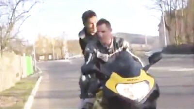 Threesome Bareback Cumshots with Twinks - Ultimate Gay Porn Experience!