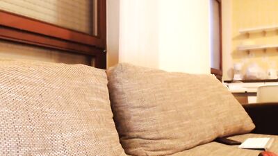 Web-Cam Hot Naked Guy: Explosive Cumshot!