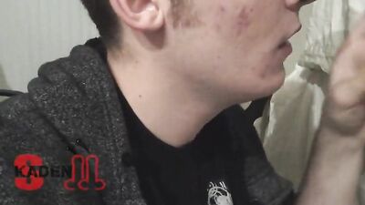 Handjob Hunks: Amateur Cumshots Galore in Cam 7905!