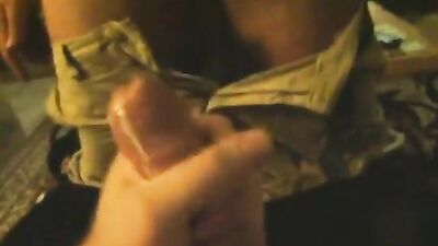 Young Studs Cumshot Extravaganza: Explosive Amateur Handjobs!