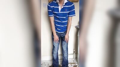 Pissing Jeans - The Ultimate Gay Porn Experience!