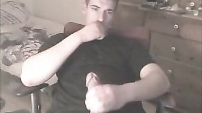 Big Dick Marks: Amateur Gay Porn Video!