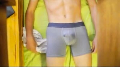 Shaved Cock: Exposed Raw Web-Cam Solo Cum Shots!