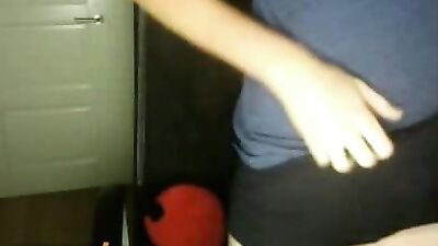 Gay Porn Video: Ultimate Amateur Cum Shots and Handjob Experience