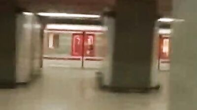 Gay Oral Action in the Subway - Suck in metro