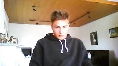 Bogie - The Return of Solo Web-Cam King