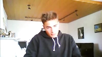 Bogie - The Return of Solo Web-Cam King