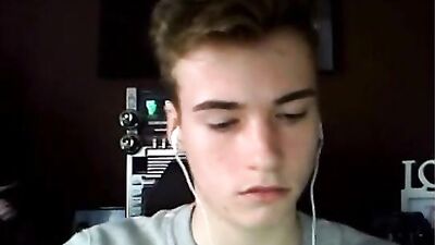 Experience Cum Shots Handjob Solo with Gay Cam Boy!