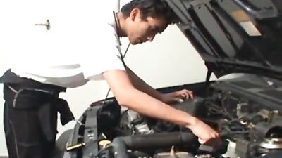 Latinos Bareback Action - A wild bareback adventure with passionate Latino men!