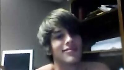 Gay Cam Action Amateur Web-Cam - Hardcore Sex and Excitement!