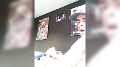 Cumshot Cutie: An Amateur Solo Cumshot Adventure!