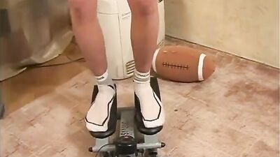 Big Bodybuilding Cock Worship - Cute Boy Assplay