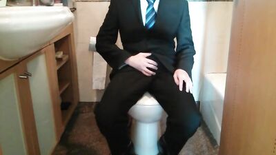 Amateur Cum Shots Handjob: The Return!