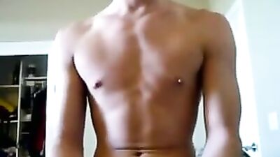 Gay BF Gives Quick BJ Fun Adventure!