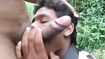 Indian Cock Sucker: A Juicy Cum Eaters Delight!