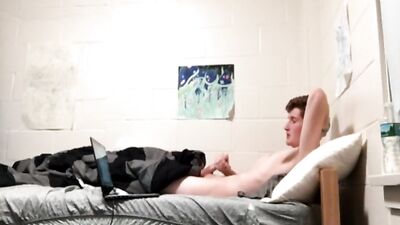 Straight Stud Rooms With Gayboy.ca - Amateur Bareback Action