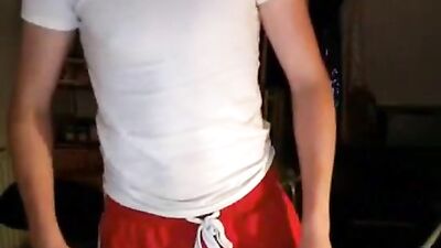 Young Amateurs On Cam: 19yo Boys Exposing Their Bodies For The First Time!