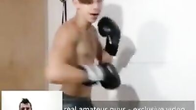 Young Muscle Boys - Sexy Boxer Web-Cam: Unleash Your Wildest Fantasies!