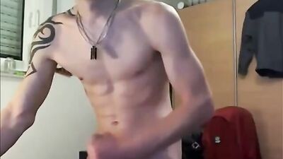 Snoopy Shorts Shades: Amateur Cum Shots Solo