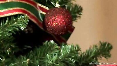 Action Adventure: Two Muscular Hunks Unleash Their Raw Passion in the Bedroom!