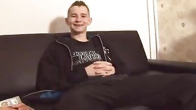 Cheeky Twinks Amateur Solo Adventure!