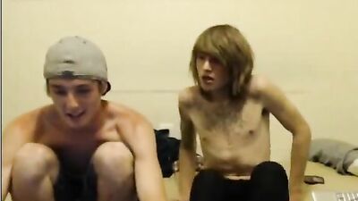 Gay Porn Boys Cam Friends - California Edition: Discover the hottest boys from California in this hot gay porn video!