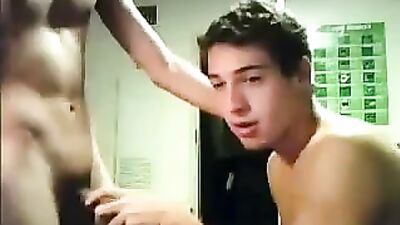 Exploring Gay Porn World: Teens Experience Tube Boys Cam