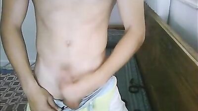 Gay Twink Cam Boy Tube Porn: Exploring the Raw and Real Side of Gay Sex