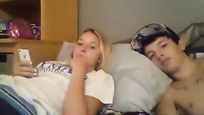 Stoner Amateur Cutie Porn: The Ultimate Wanking Teen Experience!