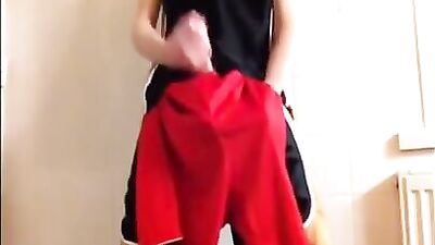 Red Shorts Amateurs: Cum Shots Solo!