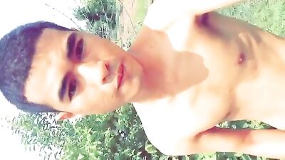 Young Cumshot Dreams: Amateur Handjobs Revealed!