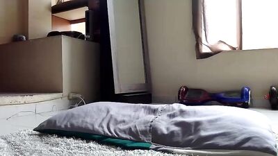 Amateur Cum Shots Handjob: Back for More