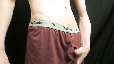 Cumming for Foot-Long Dogs: Amateur Cum Shots Solo!