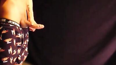 Gay Cumshots Amateur - Draining His Balls